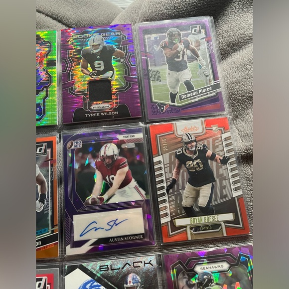 NFL Cards - Picture 4 of 4